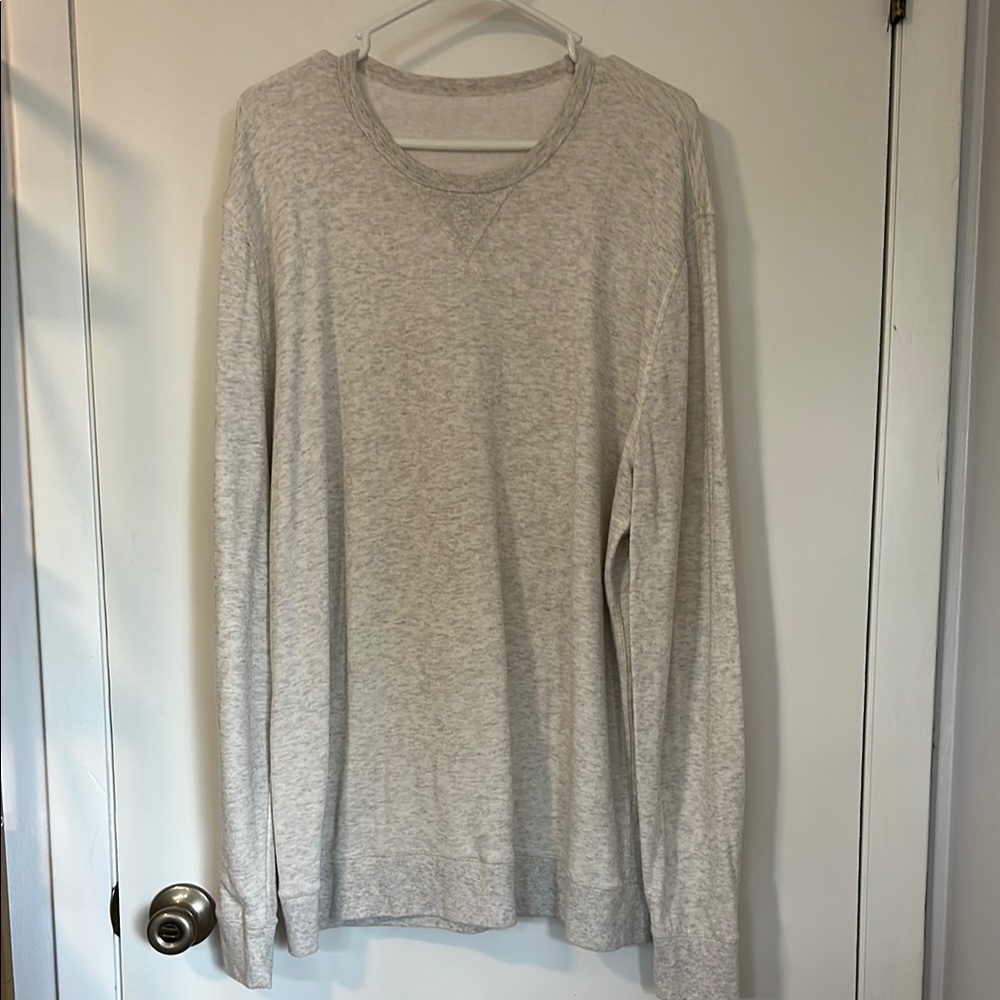 Men's Gray Sweater